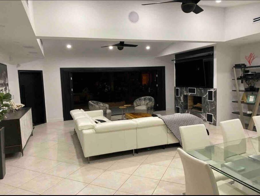 Swaying Palm Beach House Fort Lauderdale Exterior foto